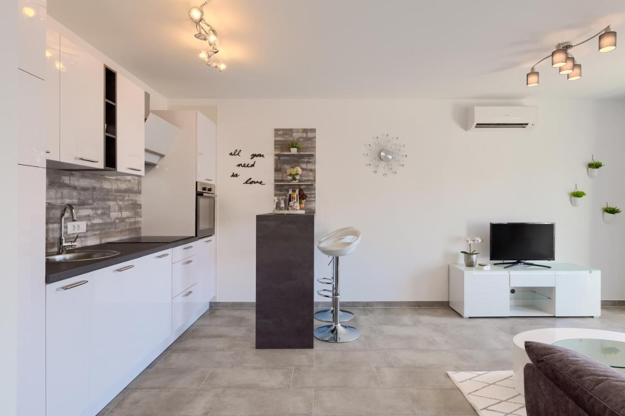 Appartamento Marica - T2&ankica&marabella