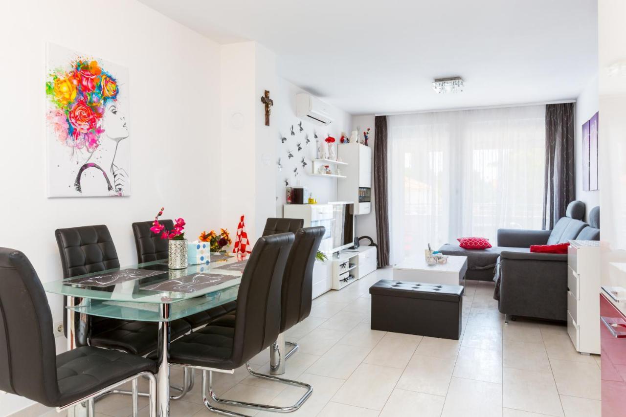 Marica - T2 & Ankica & Marabella Apartment *