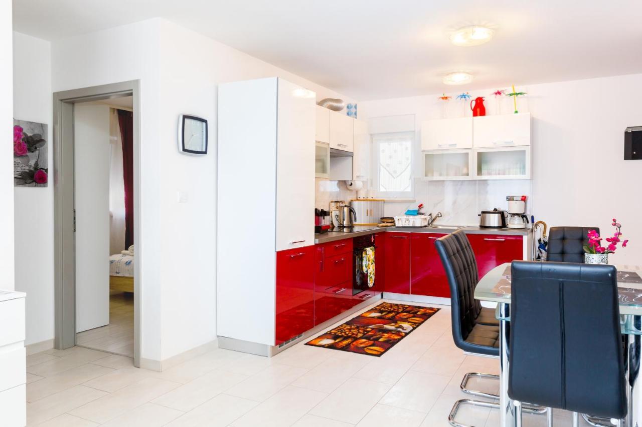 Apartment Marica - T2 & Ankica & Marabella