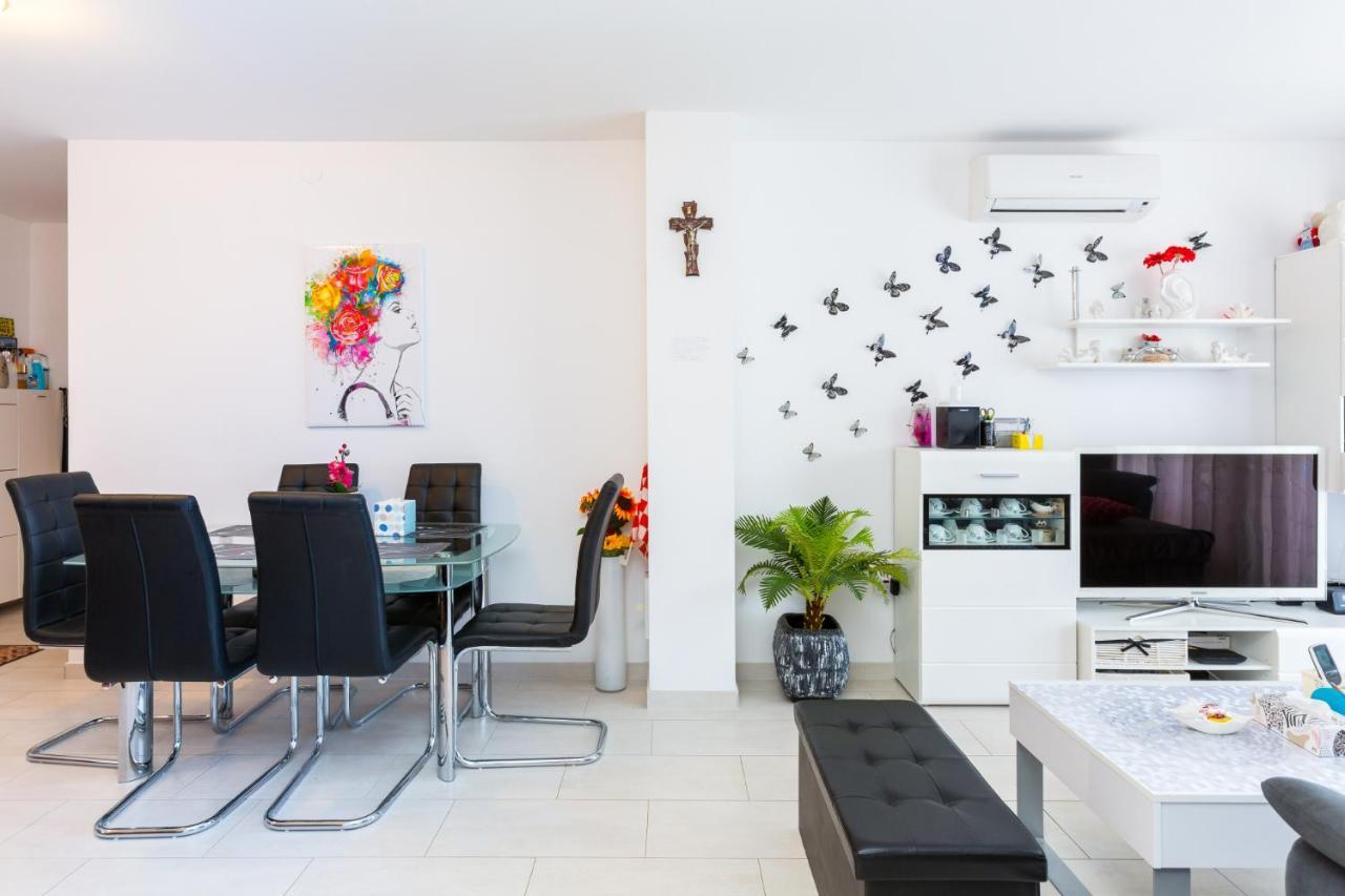 Marica - T2 & Ankica & Marabella Apartment Medulin