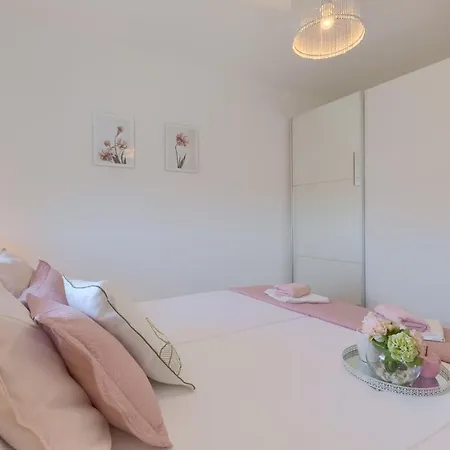 Apartament Marica - T2 & Ankica & Marabella Medulin Zewnętrze zdjęcie