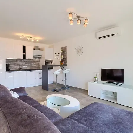 Apartament Marica - T2 & Ankica & Marabella Medulin Zewnętrze zdjęcie