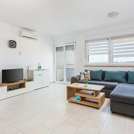 Apartament Marica - T2 & Ankica & Marabella Medulin Zewnętrze zdjęcie