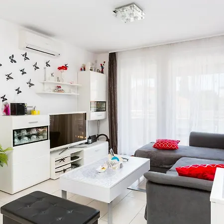 Apartament Marica - T2 & Ankica & Marabella Medulin Zewnętrze zdjęcie