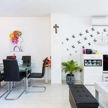 Apartament Marica - T2 & Ankica & Marabella Medulin Zewnętrze zdjęcie